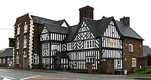 Four Crosses Inn